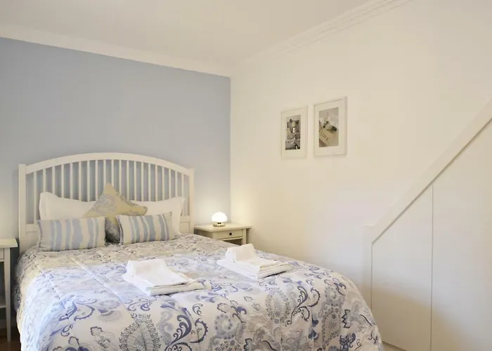 Santana 2 - Checkinhome * Lisboa